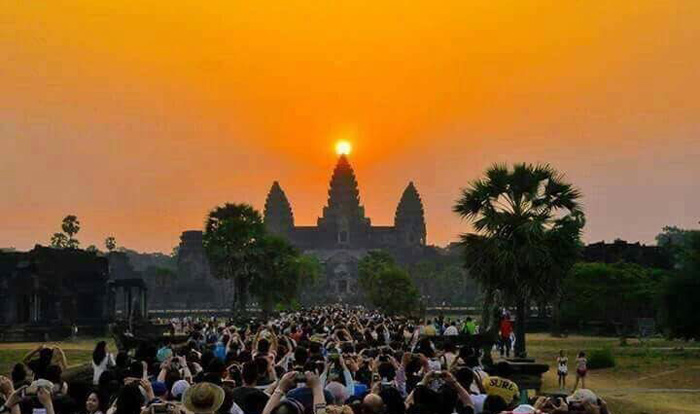 Sunrise Angkor Wat Small Group tour