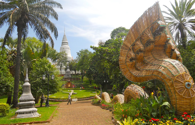 Wat Phnom, Phnom penh